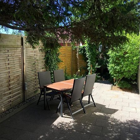 Ferienwohnung Chihuahua Thiessow Bagian luar foto
